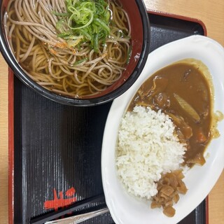 大衆食堂 半田屋_1