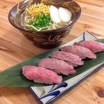 沖縄そばと島豆腐の店 まつばら家 - 黒毛和牛のにぎり（沖縄そば付）1000円