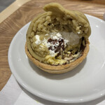 おかしな大地 from farm to spoon - 汚くてごめんなさい。茶色は栗です。チョコじゃないよ