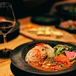 CAFE & WINE BAR WIM - バターチキンカレー