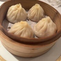 銀座ブルーリリー ステーキ＆チャイニーズレストラン - 