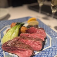 銀座ブルーリリー ステーキ＆チャイニーズレストラン - 