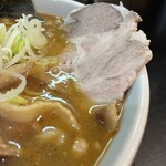 一条流がんこ総本家分家四谷荒木町 - ✅らぁ麺¥1.500
      　☑︎赤海老10kgの不純に鮟肝12kg追加
      　☑︎メンバーカードで味玉(半熟)¥100セレクト！
      　※開店1巡目サービスは焦がしネギ があります