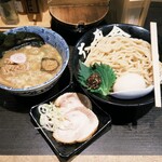 六厘舎 上野店 - 