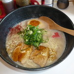 熱血らーめん 遊びじゃネェんだよ！ - 熱血豚骨大