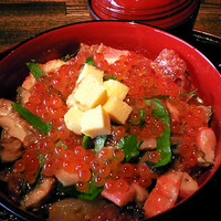 漁師の「爆弾丼」