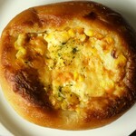 ブーランジェリー セイジアサクラ - チーズマヨコーン