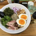 鶏泡そば 草戸ベース - 限定の煮干しまぜそば、クーポンで味玉、味変の煮干し酢付き