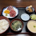 まる信 食堂 - 