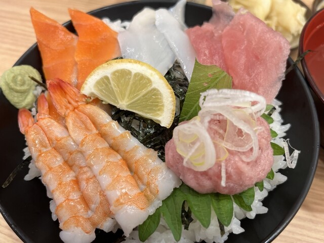 平禄寿司 仙台宮城野 新田東店｜回転寿司の人気店