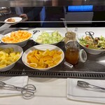 China Eastern Airlines No. 137 Lounge - 