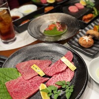 松阪牛炭火焼肉 東海亭 - 