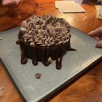 Tommy Bahama Restaurant, Bar & Store - 