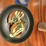 Tommy Bahama Restaurant, Bar & Store - 