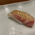 寿司割烹 魚紋 - 鯛