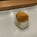 寿司割烹 魚紋 - ウニ