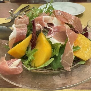 トラットリア カヴァタッピ