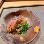 筵 - 黒華牛モモの中華タレカツ人参菜のナムル