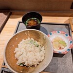 筵 - かますと菊菜の土鍋ご飯（香の物•味噌汁）