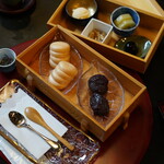 あに伊 - 