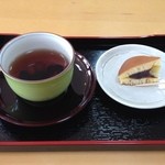 千鳥屋宗家 - H.26.11.20.昼 黒豆茶と三笠