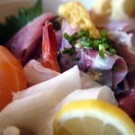 立ち喰い寿司　彩り亭 - 