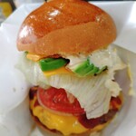 Big Bang Diner - 料理写真:アボカドチーズバーガー