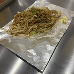 お好み焼 三河多田屋 - ランチメニューのハーフ&ハーフ¥1150 焼きそば