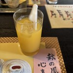 水匠 - パイナップルの生ジュース