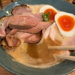 うまそうなラーメン屋 - 