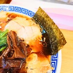 炒飯と新潟中華そば 我武者羅 - 嬉しい存在の"海苔"。