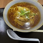 麺処 メイ - 料理写真:鶏ガラ醤油ラーメン