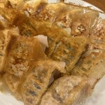 とんきっき - 餃子大皿盛合わせ1,250
　とんきっき餃子・しそ餃子・生姜餃子 3種×各6個