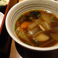 小梅 浦和総本店 - 蟹入りけんちん汁