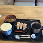 かざぐるま - いなりセットのサービスモーニング