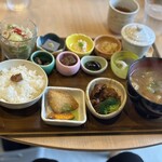 一汁三菜 うさぎ茶や - 