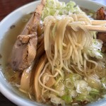 食堂きかく - 麺あっぷ。この麺も汁も旨し