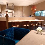 aoi restaurant - とても素敵なオシャレな店内