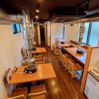 【貸切可】木の温もりあふれる落ち着いた“なごめる”空間