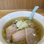 まるちょう - 料理写真:にぼ塩ラーメン
