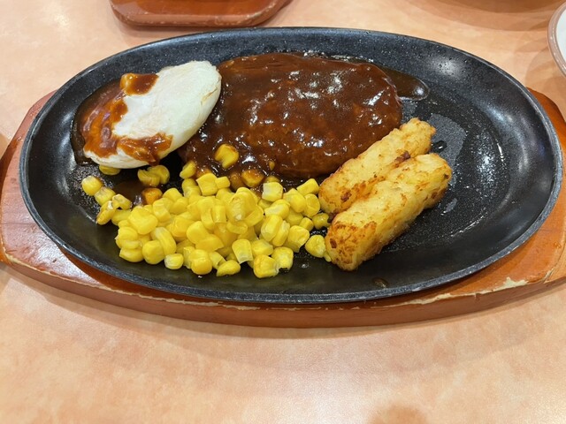 Saizeriya Ion Sapporo Motomachi Ten - Shindo Higashi/Family