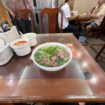 Phở 10 Lý Quốc Sư - 