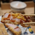 とんかつ成蔵 - 辛子とソースで食べる贅沢✨