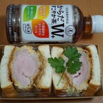 とんかつ成蔵 - お土産のシャ豚ブリアンサンド！からだすこやか茶Wをお供にwww