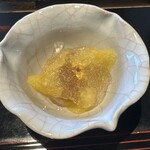 鮨旬美 西川 - 巨峰　柿　レモン酢