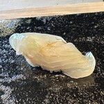 鮨旬美 西川 - 松川鰈の昆布締め