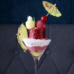 夜パフェ専門店パフェテリア　ベル - 