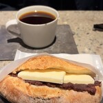 私立珈琲小学校 - あんバターサンド