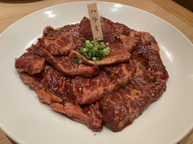 Yakiniku Sanzenri Minamisuna Ten
