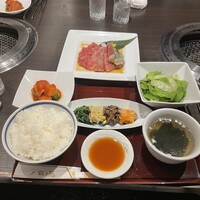 叙々苑 新宿小田急ハルク店 - 